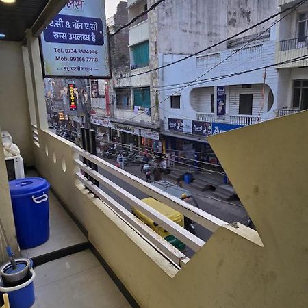 Shree Gurunanak Palace Ujjain Dış mekan fotoğraf