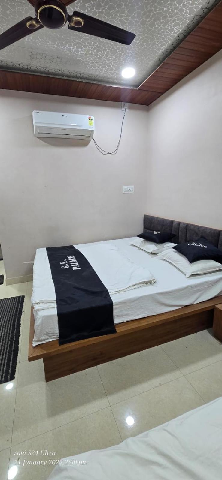 Shree Gurunanak Palace Ujjain Dış mekan fotoğraf